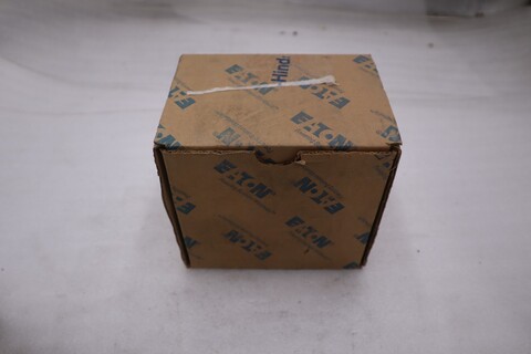 NEW OPEN BOX Crouse Hinds - AR642 - Eaton Arktite Ar Receptacle STK 2077B