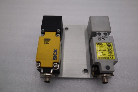 Two sick t4000-2drnac safety switch stock l-381-c