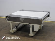 Hosokawa #FA1300, fanning conveyor, 70" long fanning belt powered by a 1 HP drive