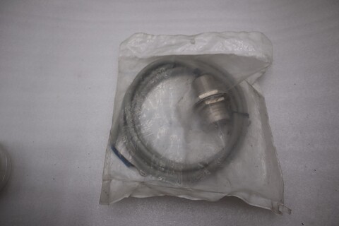 NEW For Allen Bradley 871TM-DH15NE30-A2 Proximity Switch sensor AB STK K3002CC