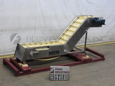 18" wide x 4.3' long, Stainless Steel, inclined cleated conveyor with 21" infeed height, 18" wide conveyor