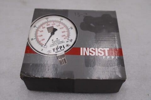 LOT OF 2 - FPPI 11-553-00 Air-Water Pressure Gauge 0-300 PSI - STOCK GF34A