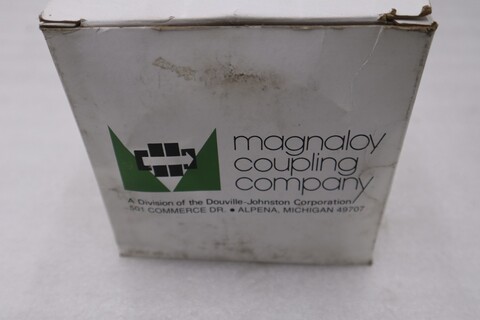 New in box - magnaloy coupling hub model 500 - stock gf678a