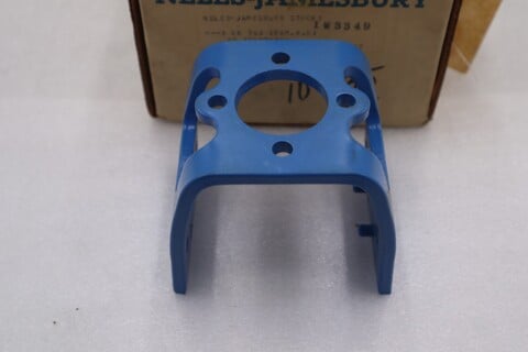 Neles Jamesbury LK 763 Actuator Mounting Bracket Kit New Open Box #3577