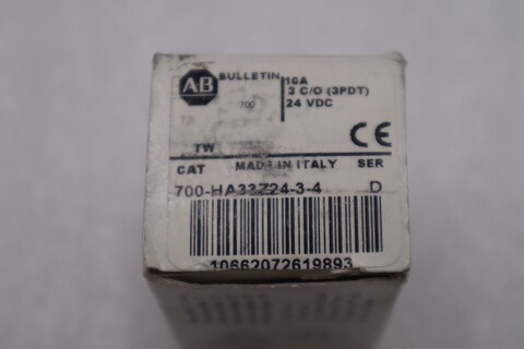 Allen-Bradley Bradley 700-HA33Z24-3-4 Series D, new, lot of 2, STOCK H329A