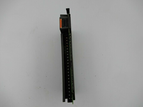 Allen-Bradley bradley ac output module 1771-oad series c 10 to 138v stock 686