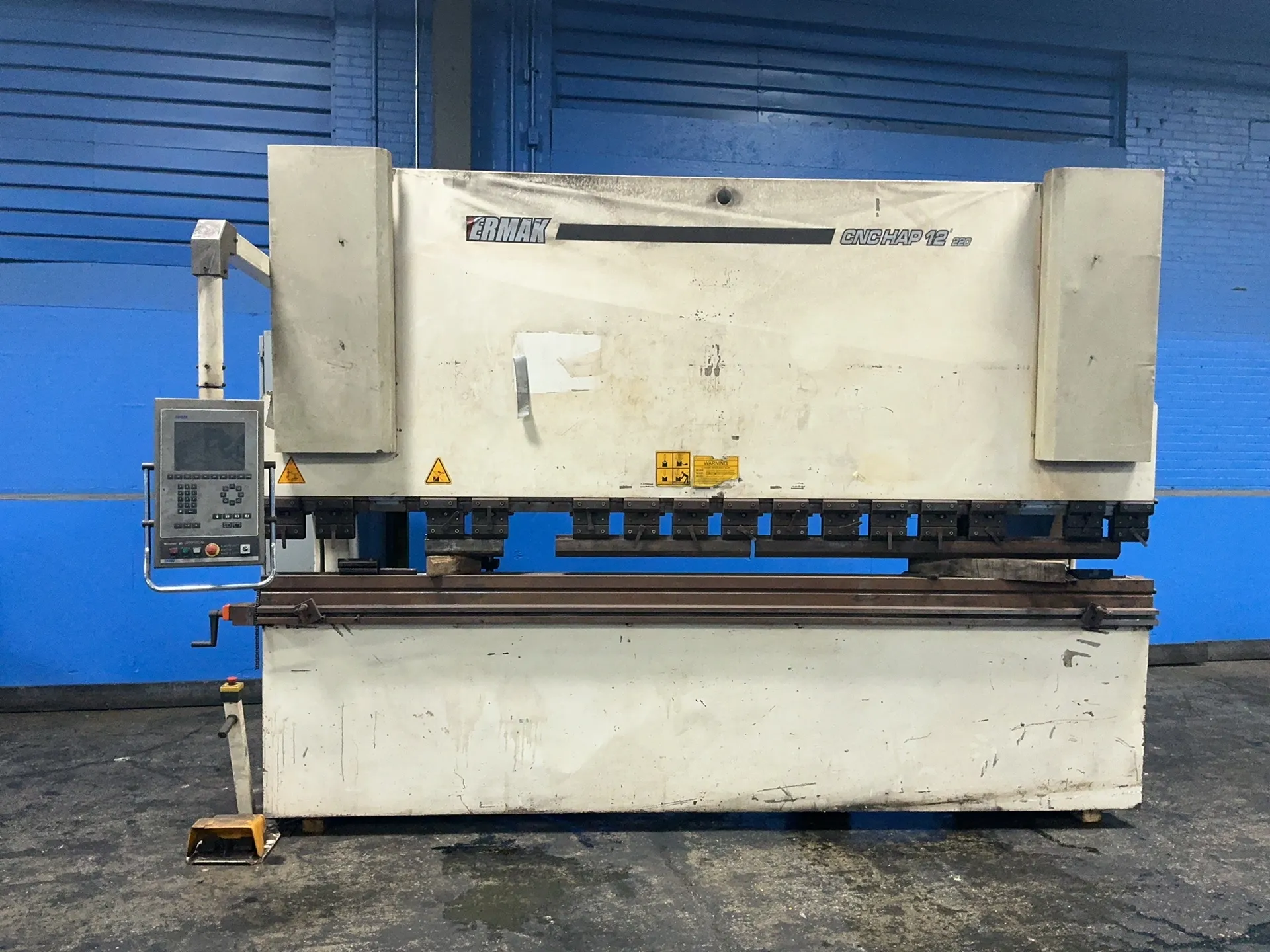 220 Ton, Ermak #CNCHAP-12X220, CNC press brake, 12' overall, Ermak ER70 control, Fiessler Elektronik light