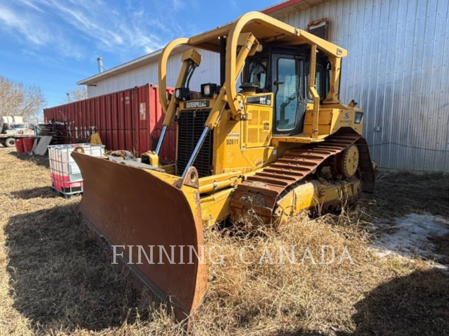 Caterpillar D6T XW, 9286 hours, S/N: RLW00236, 2011