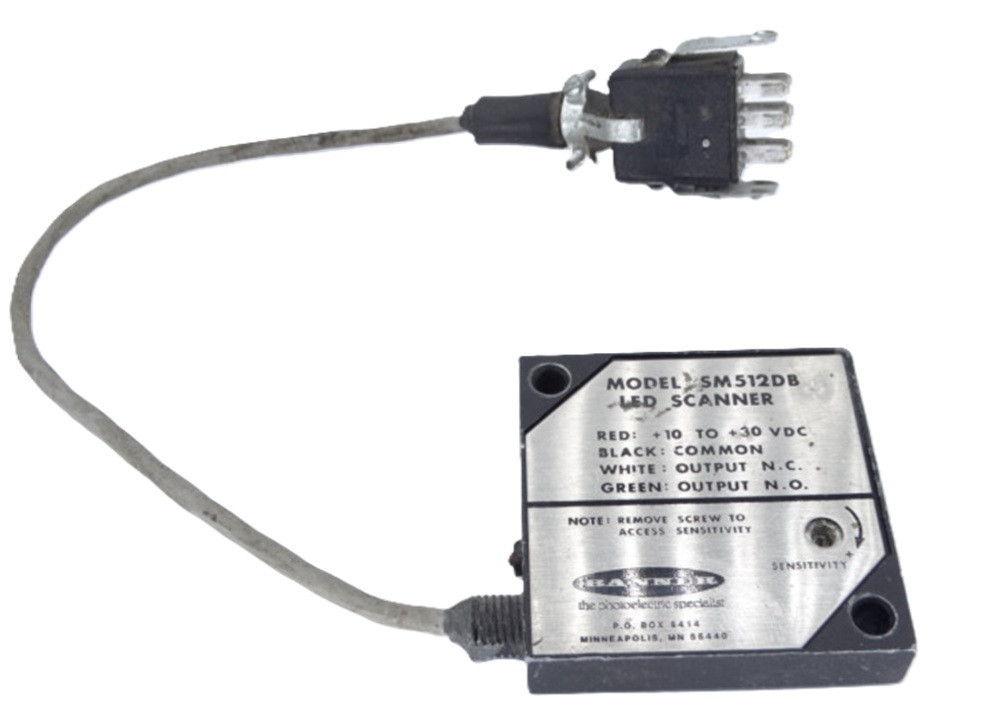 Banner SM512DB 17577 SM512 Series Infrared 940 nm Diffuse Sensor, NEW