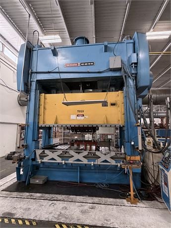 440 Ton, Niagara #SC2-400-120-60, straight side double crank press, 12" stroke, 40" Shut Height, 14" adj., 50