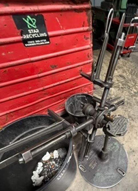 360 lb. Littell, coil reel stand, adjustable arm assembly, pedestal base