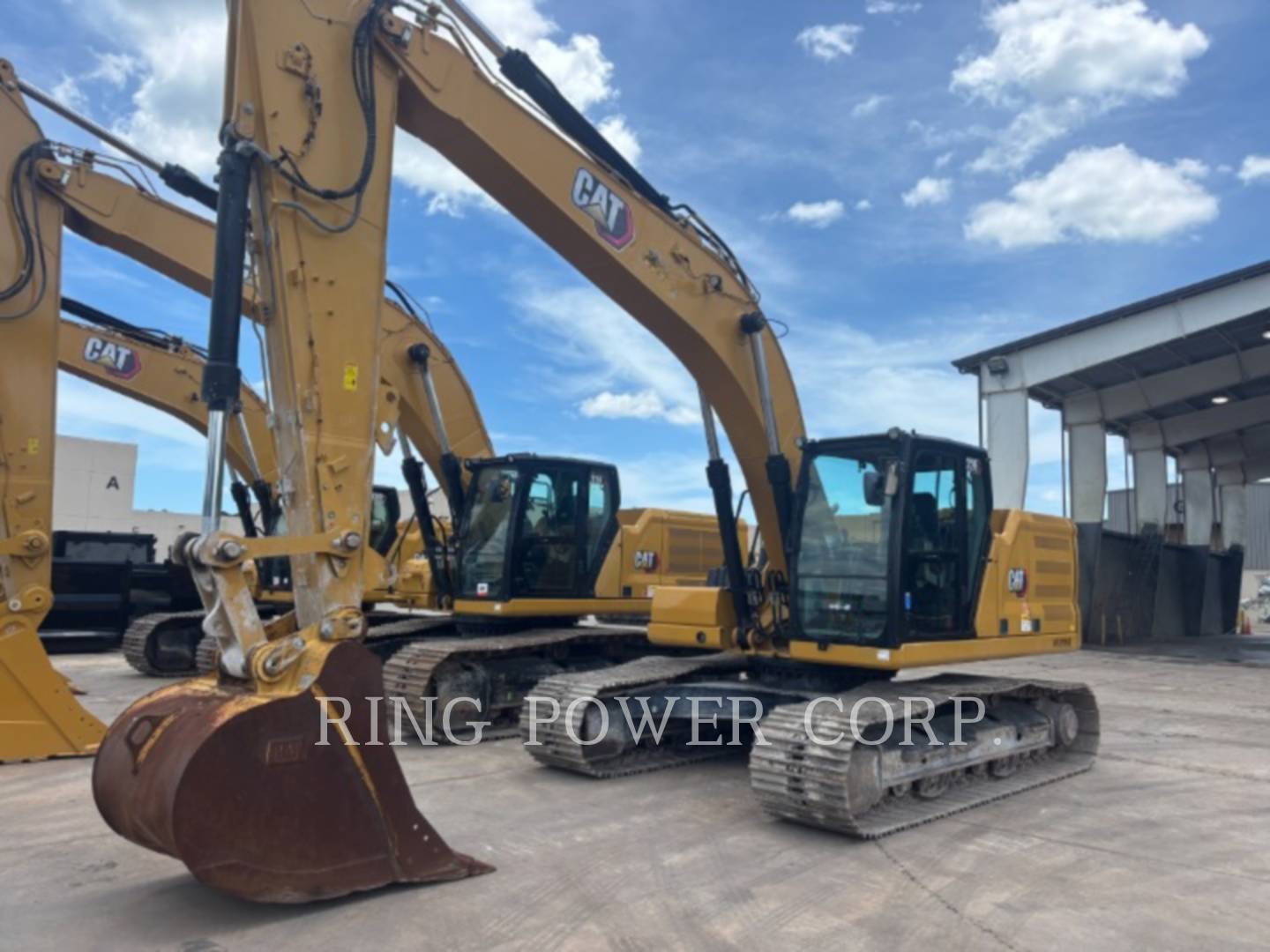 Caterpillar 326, 1878 hours, S/N: MFJ20242, 2022