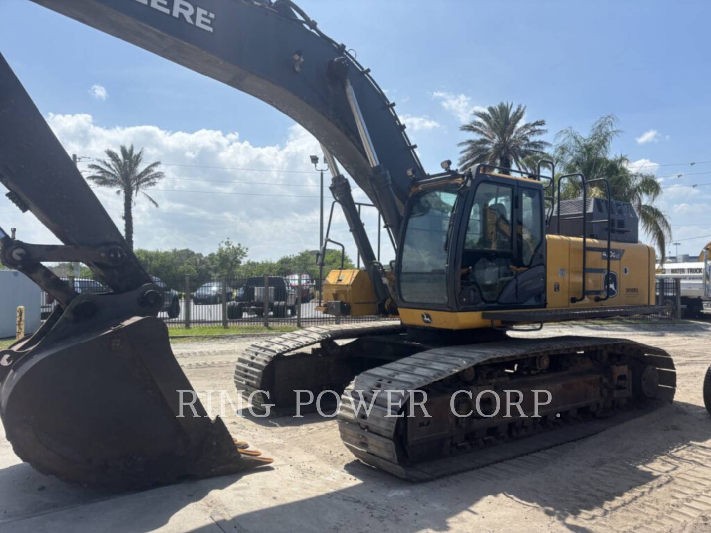 Deere & Co 470G, 6250 hours, S/N: 236956, 2022