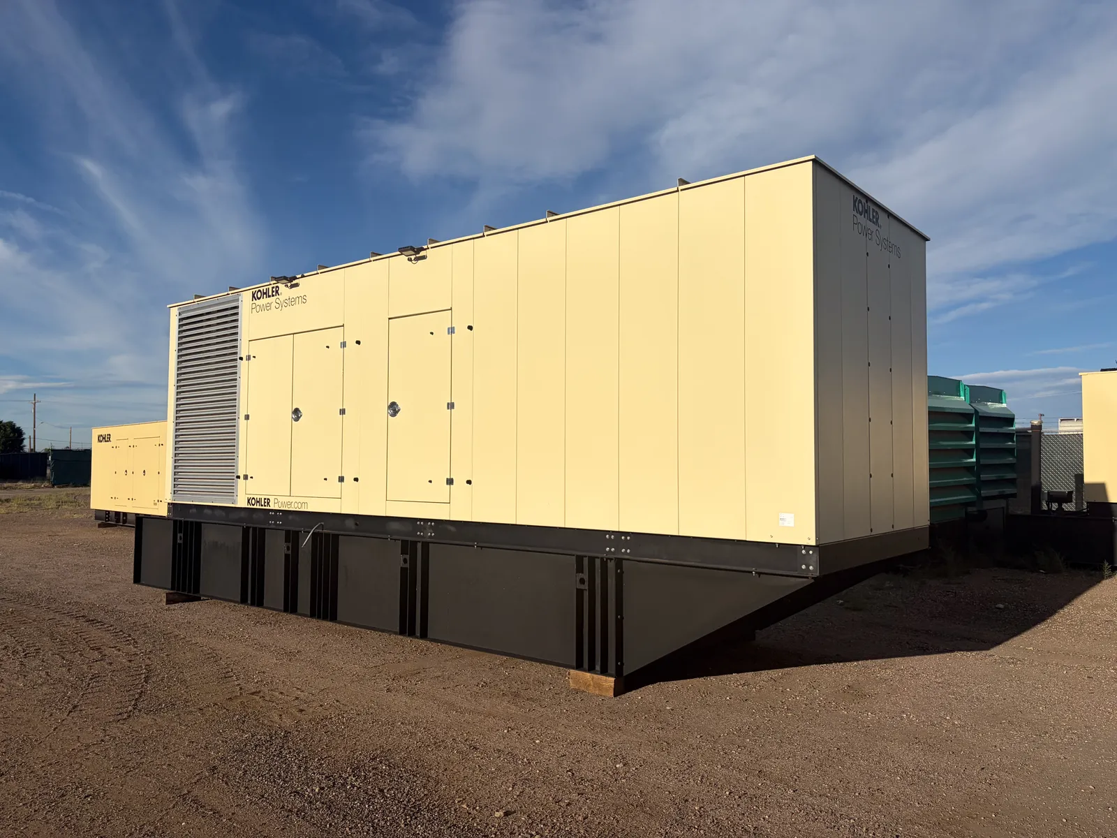 1000 KW Kohler / Rehlko #1000REOZDE, diesel generator set, standby, enclosed, 277/480 Volts, 3 phase, MTU