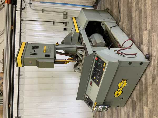 18" x 20" Hyd-Mech #V18, vertical band saw, 18-1/2" x 20-1/2" capacity, 14' 6" x 1-1/4" blade, 75-400 FPM