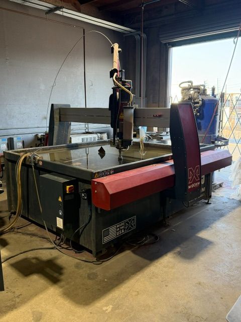Omax #Maxiem-1515, CNC waterjet, 7' 4" x 5' 8" table, 62" X, 62" Y, 12" Z, 2018