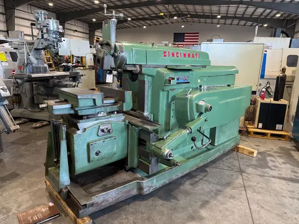 24" Cincinnati #24-HD, heavy duty horizontal shaper, 24-3/4" stroke, 30-1/2" table travels, 9-119 RPM