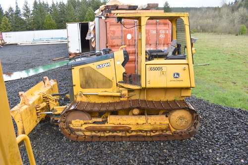 John Deere 650H, Crawler Dozer, 105" blade, 18" grousers, auxiliary valve, 5,000 hours, 2003