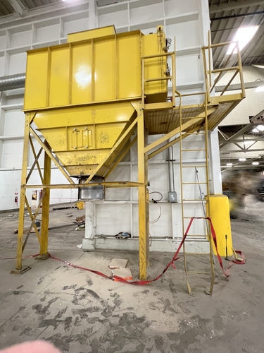Donaldson Torit #30HPH, Dust Collector, pulse jet, (30) filter bags, 303 sq.ft., 19" fan inlet, 20 HP LMC
