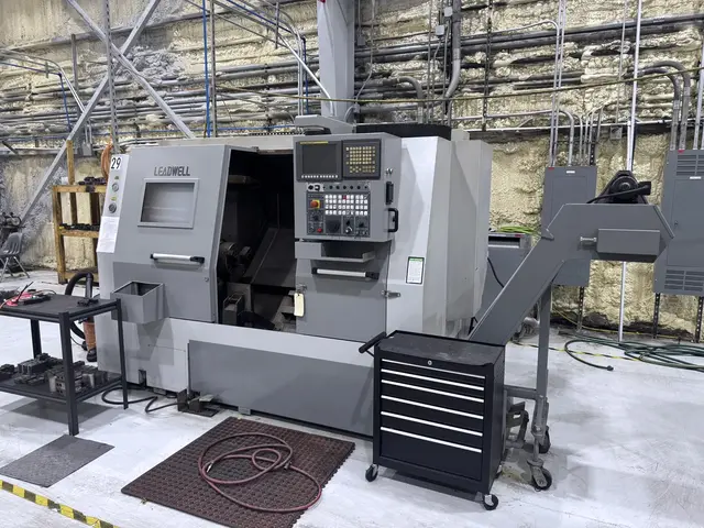 Leadwell #T-8, CNC lathe, 26.3" swing, 10" chuck, 3" bar, 3.5" bore, 25" Z travel, 25 HP, 35-3500 RPM, 12