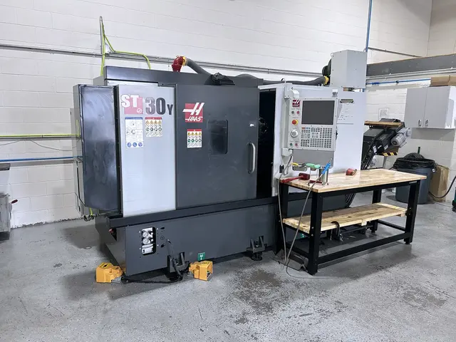 Haas #ST-30Y, CNC lathe, Y-Axis, 21" swing, 13.75" turning diameter, 32.5" cutting length, 10" chuck, 3" bar