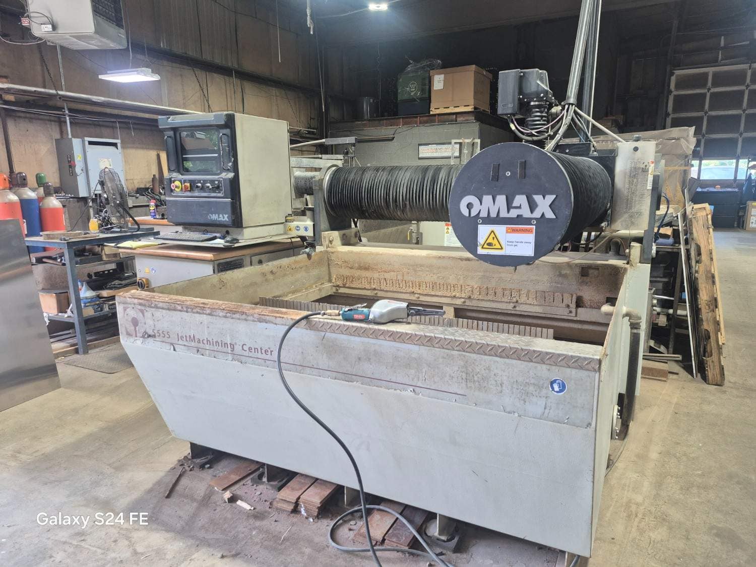Omax #5555, Waterjet Cutting System, 4' 7" x 4' 7", 55" x55", IntelliMAX cnc, 2018
