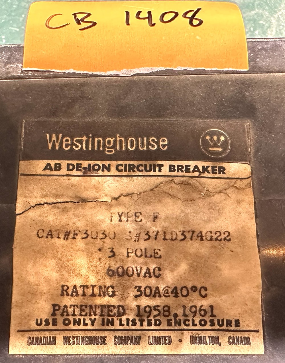 30 Amps, Canadian Westinghouse, Circuit Breaker, 3-Pole, 600 VAC Max., Non-Adjustable / Fixed Trip, Type " F"