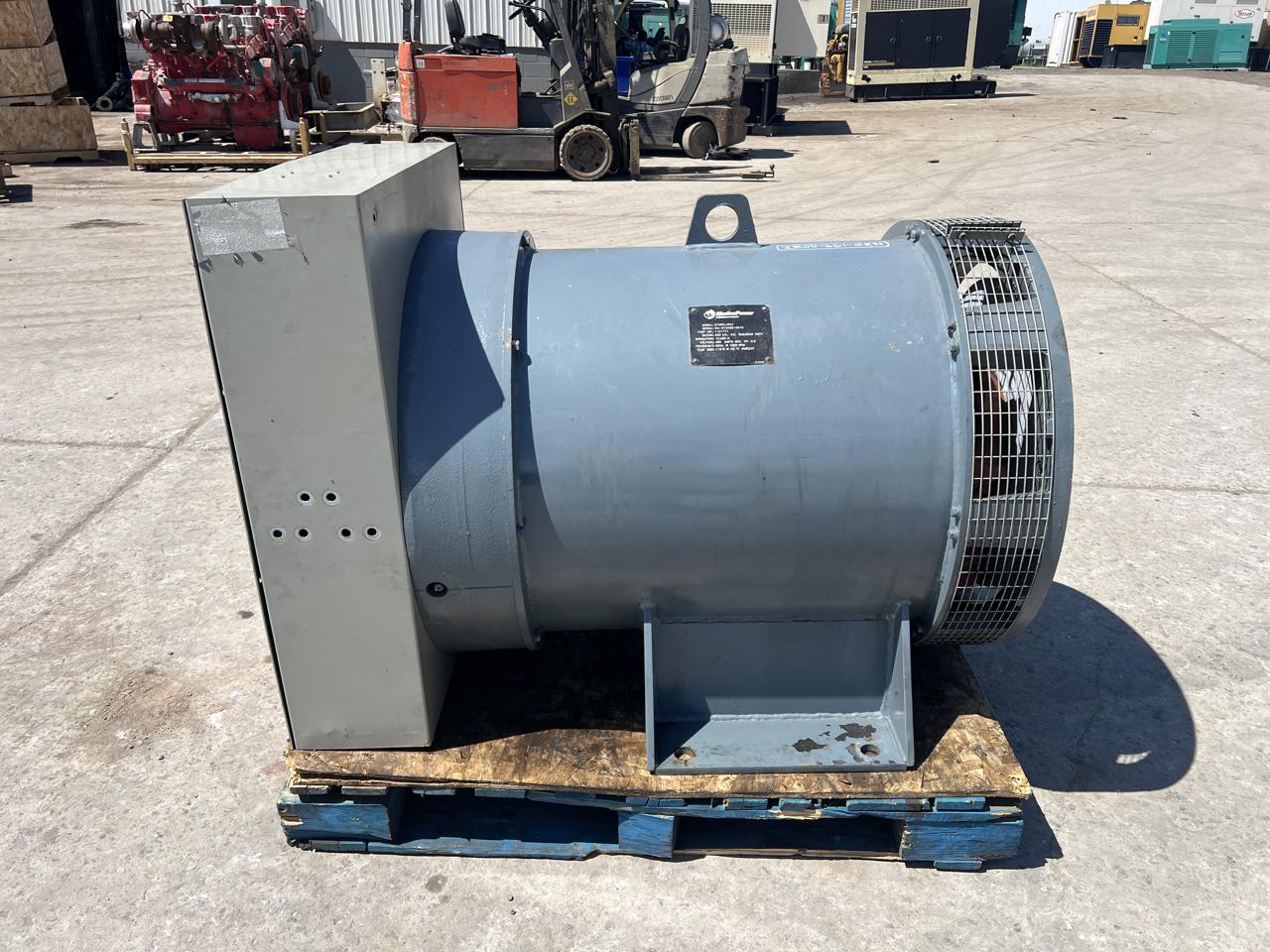 600 KW Marathon #572RSL4841, generator end, 480 Volts, 3 Phase, 6 wire, 18" flywheel, 450 hours, 2010