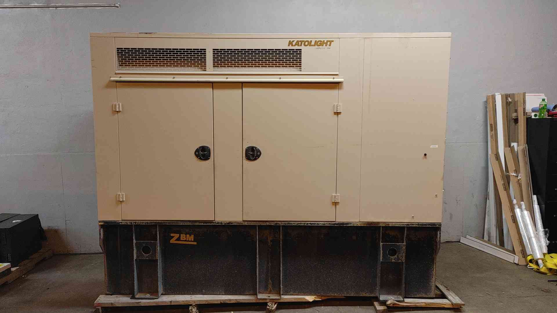 60 KW Kato light #D60FGJ4, diesel generator, John Deere 4045 engine, 1 & 3 phase, 807 hours, AS IS