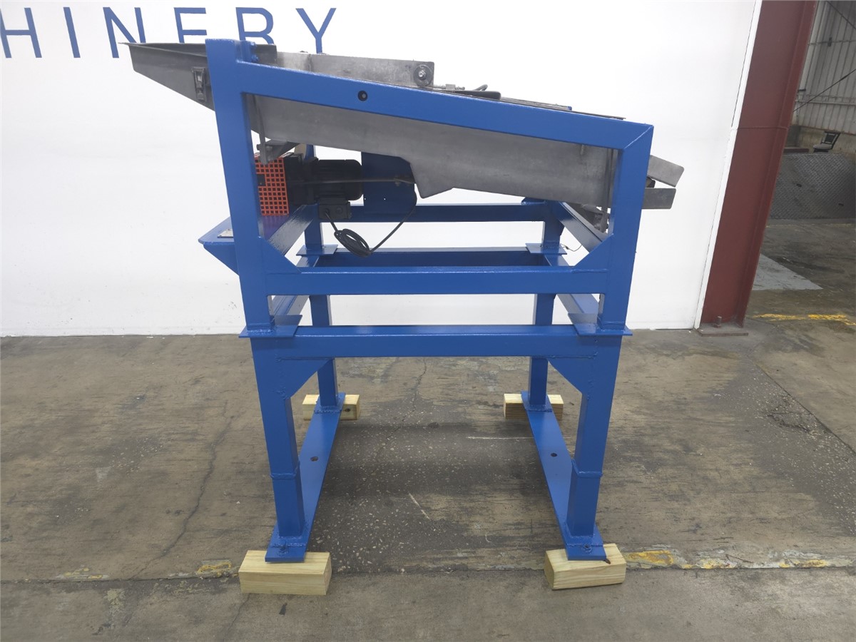 30" Trendelkamp #TK-K-60/85, pellet classifier, 1433 lb./hr, 3-way, 24" primary 3/16" screen, 21" secondary