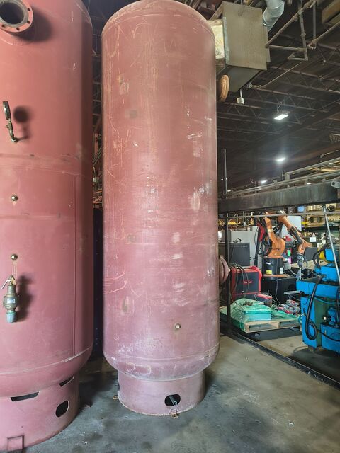 Steel Fab #A10299, Vertical Air Receiver Tank, 1,060 gallon, 1996