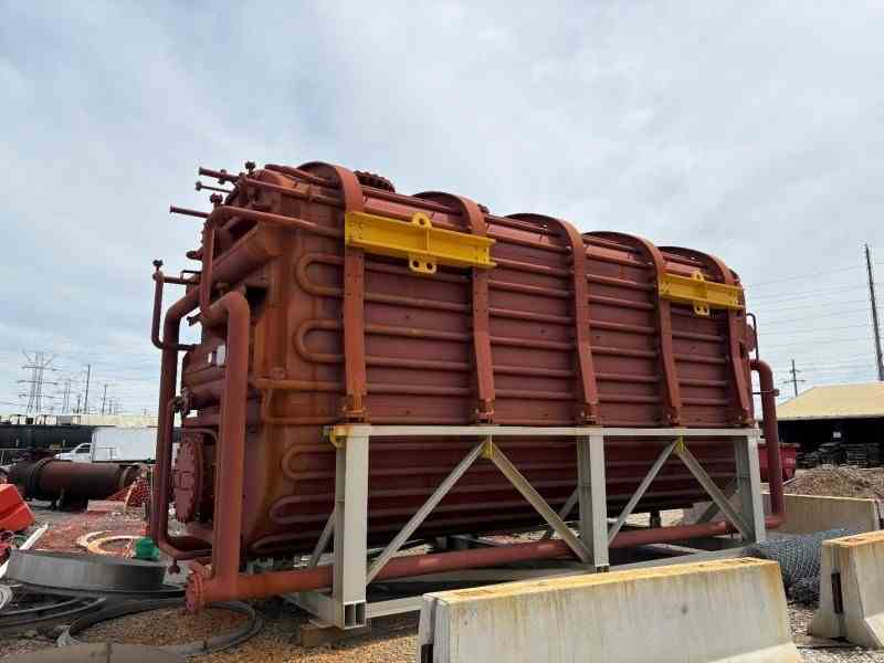 Kelvion #Jupiter-2-U6800/2548-4B2, phthalic anhydride switch condenser, 47,813 sq.ft., 10 psi gas, 87 psi