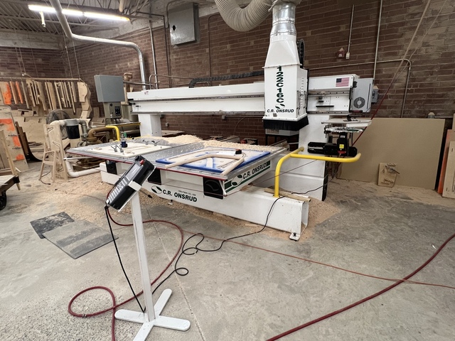 Onsrud #122C16C, CNC Router, 5' x 10' table, (2) 5' x 5' tables, vacuum pump, boring block, C-axis, Fanuc