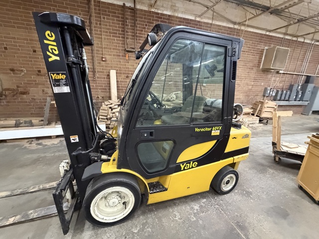 6,000 lb. Yale #Veracitor-60VX, Forklift, solid tires, enclosed cab, sideshift, propane, 1,783 hours