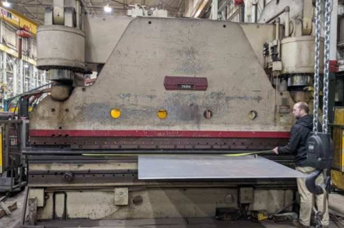 750 Ton, Cincinnati #750H, hydraulic press brake, 16' overall, 12' 5-3/4" between housing, 12" stroke, 22"