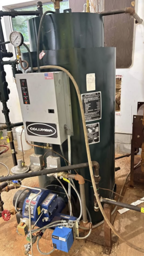 15 HP Columbia #CT-15, Steam Boiler, 150 PSI, 517.5 lbs/hr, 46.6 sq. ft., natural gas, 115 Volts, 2018