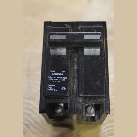 40 Amps, Bryant, BAB2040, Bolt-On Circuit Breaker, 2-pole, 120/240 Volts, 1PH