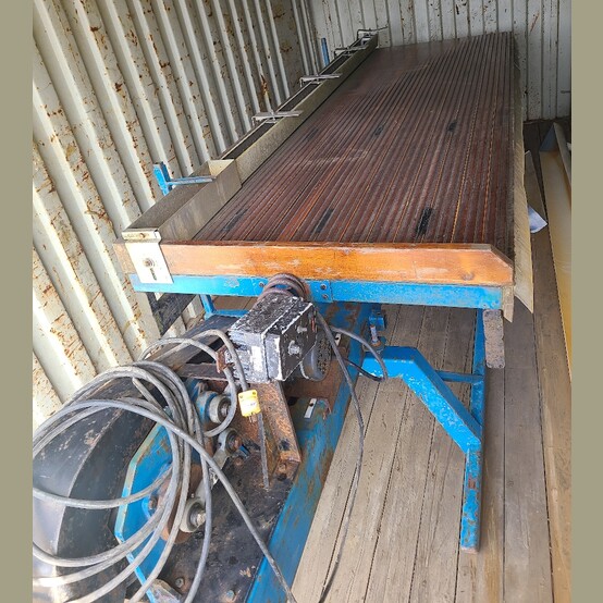 Gold Concentrating Table, 48" width x 142" L deck, 1 HP Baldor motor, 1725 RPM, 208-230/460 Volts, Genesis