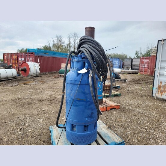 528 GPM @ 525' TDH, Toyo #DXL-150H-2, Submersible Pump, 6" discharge, 13" closed impeller, 150 HP, 3600 RPM