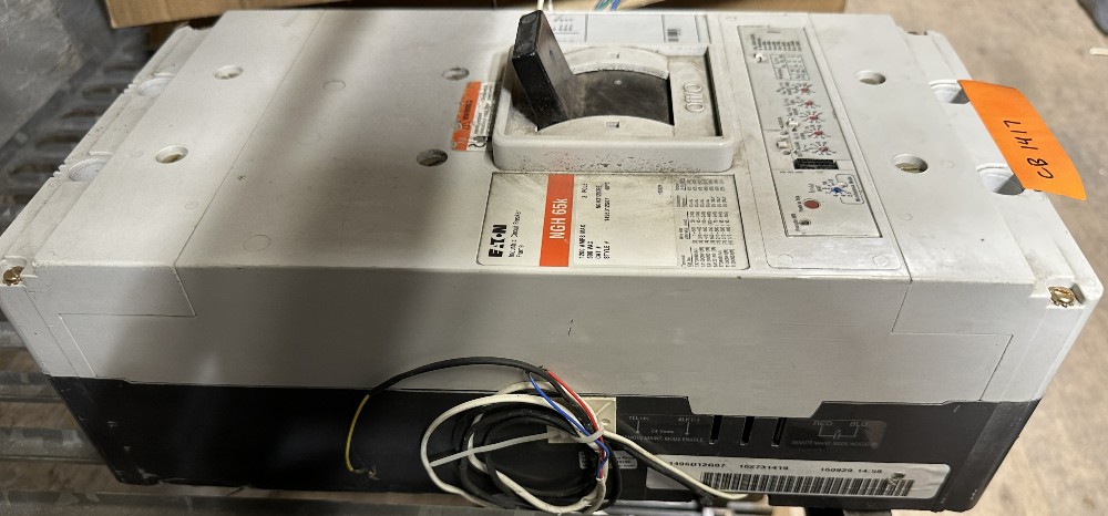 1200 Amps, Eaton Corporation Industrial Circuit Breaker, 3-Pole, 600V Max., 1200 A frame, Digitrip Electronic