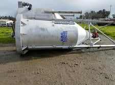 1100 gallon Waste water recuperation/thickener tank, 304 Stainless Steel, 56" dia. x 98" straight side, flat