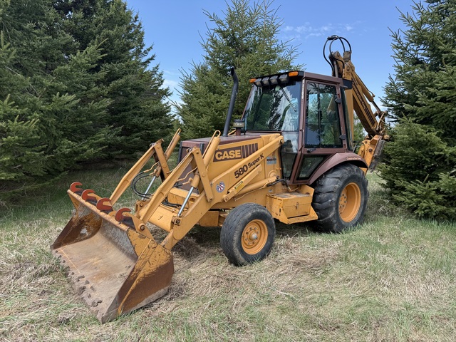Case #580 Super K, 4 cyinder naturally aspirated diesel backhoe with extendable option, 75.1 HP, 1504 hours