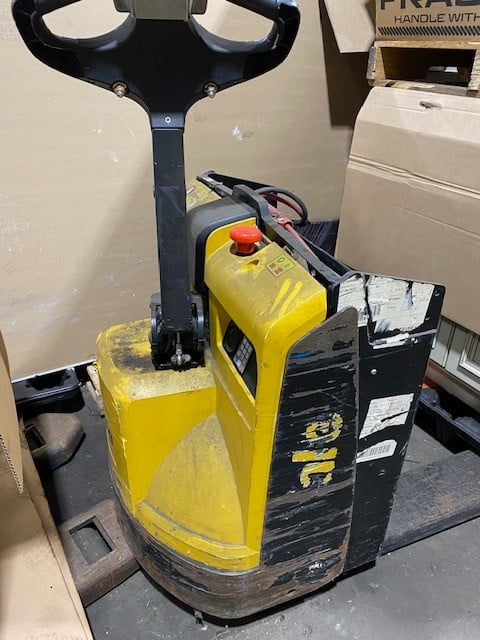 4500 lb. Yale #MPBO45VGN24T, Pallet Jack, 48" fork, good condition, 2003