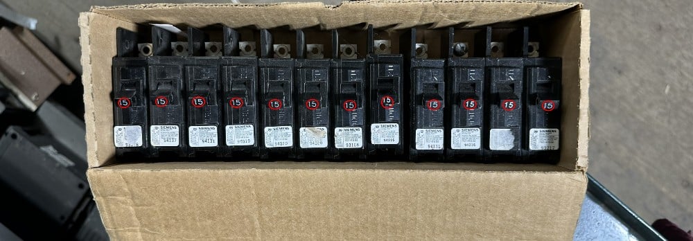 15 Amps, Siemens Industry Inc., type BQ, 1-Pole, 120/240 V, 60 Hz, Circuit Breaker, Thermal-Magnetic
