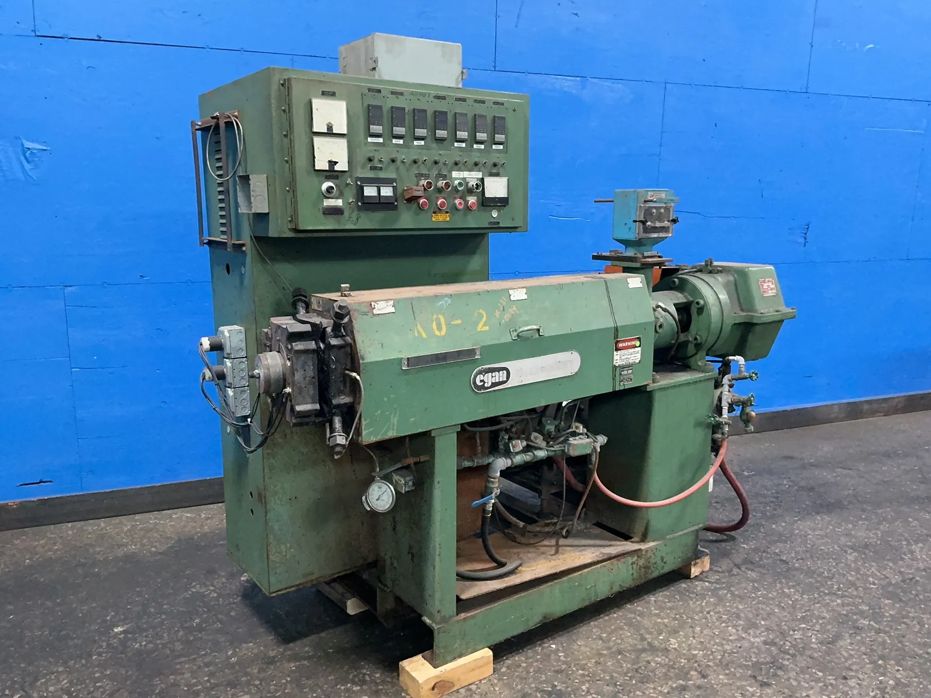 1.75" Egan Machinery #H-2515-H, extruder, 50 HP, 10,000 PSI, 1750/2100 RPM, digital displays, 150/300/500 V.