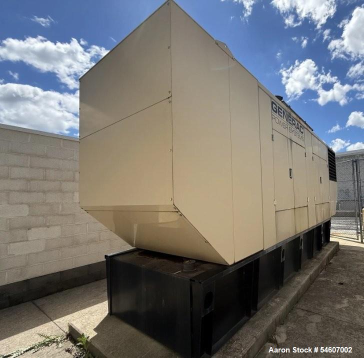 500 KW Generac #SD0500, Diesel Generator, 277/480 Volts, 3-phase, Daewoo P180LE engine, battery charger, S/N