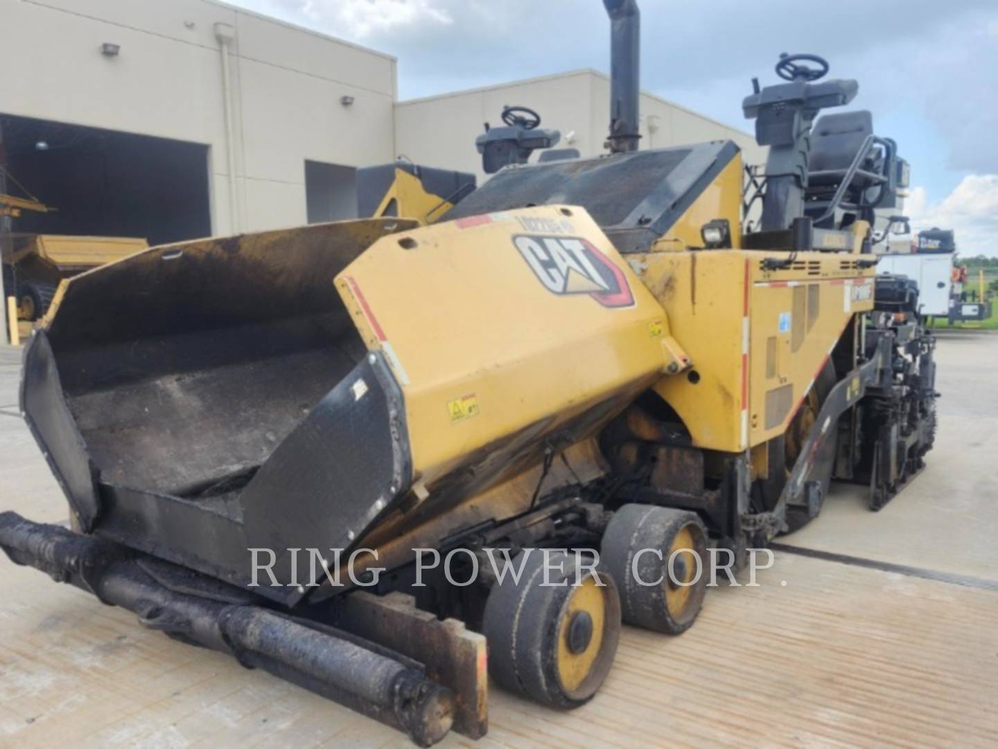 Caterpillar AP1000F, 6416 hours, S/N: AC400634, 2022