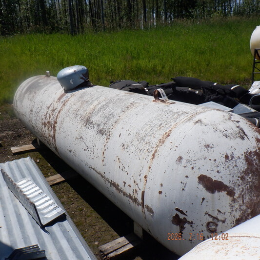 1000 gallons, Western, 250 psi horizontal bullet, 40.5" x 16.2' vessel, sweet, -20&deg;F MDMT, 1975