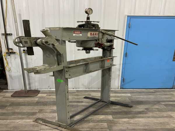 25 Ton, Dake #7-089, hydraulic H-frame press, 5" stroke, 34-1/4" btwn upright, 1-3/4 HP, 1981