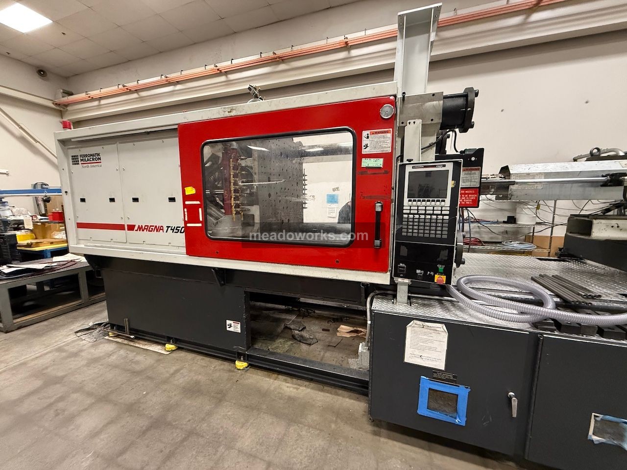 450 Ton, 26 oz., Milacron #MT450-26, Horizontal Injection Molding Machine, hydraulic, Milacron Xtreem ST
